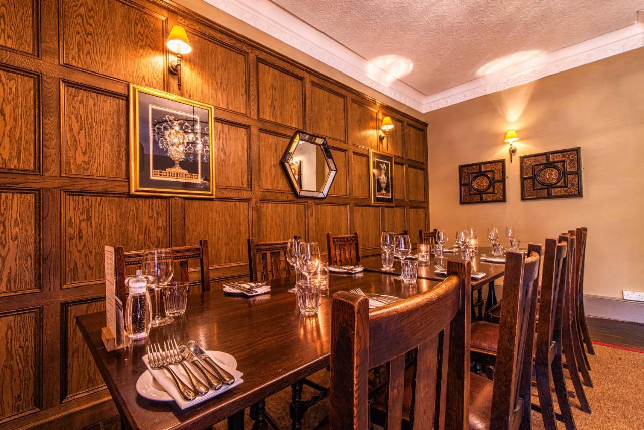Crown & Punchbowl Hotel Milton  Bagian luar foto